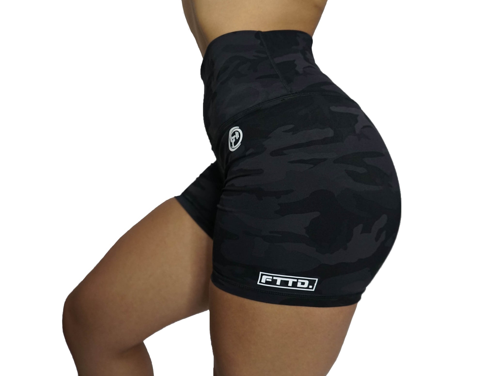 WOMEN'S HIGH-WAIST CAMO SHORTS - BLACK